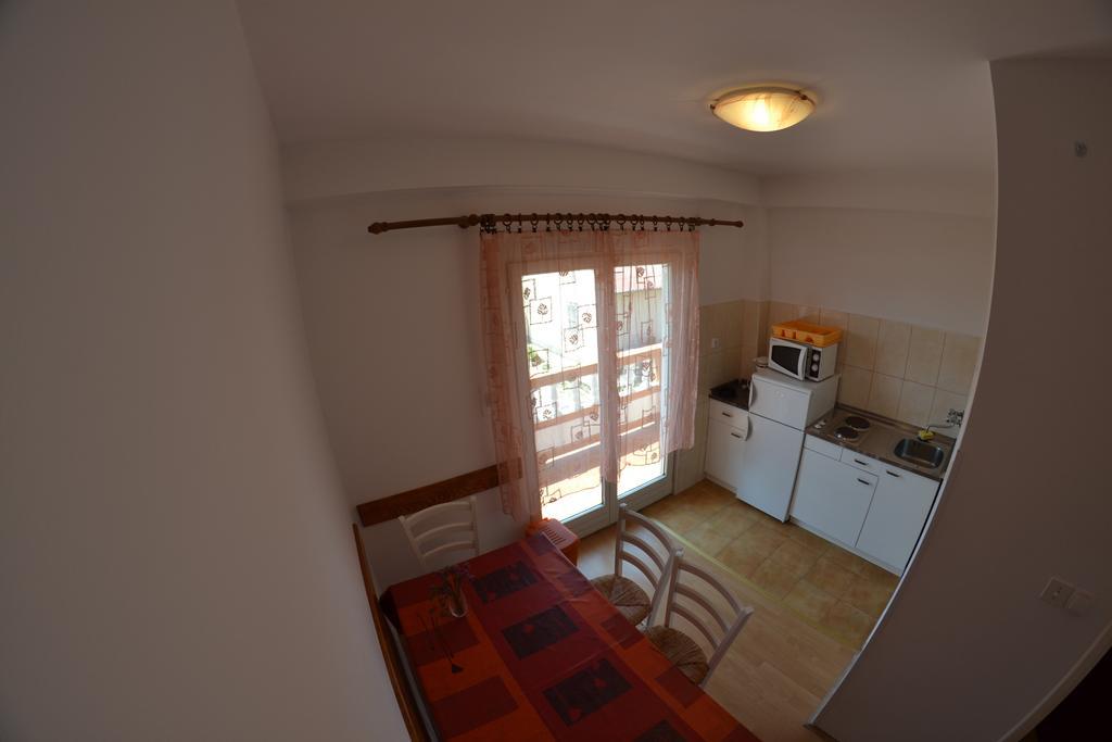 Apartment Beg Rab Town Oda fotoğraf